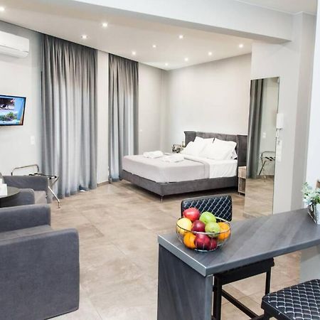 E Spacious Cornered Brand New Studio Apartment E Atenas Exterior foto